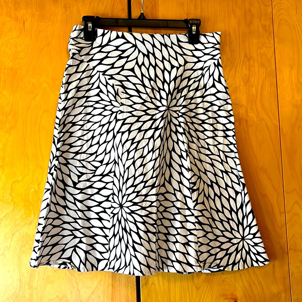 Nordstrom black and white skirt